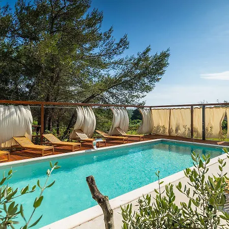 Exquisite Luxusvilla Mit Pool, Billard, Spielplatz Holiday home *
